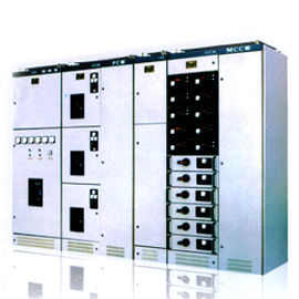 GCS低壓抽出式開(kāi)關(guān)柜
